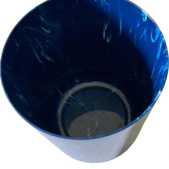 Garbage Can Blue Marble Design Plastic 10” Tall x 8” Diameter - Picture 6 of 6